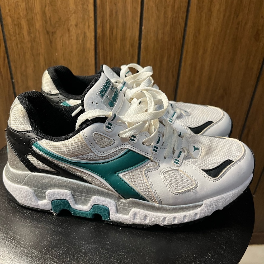 Diadora Black and White Sneakers